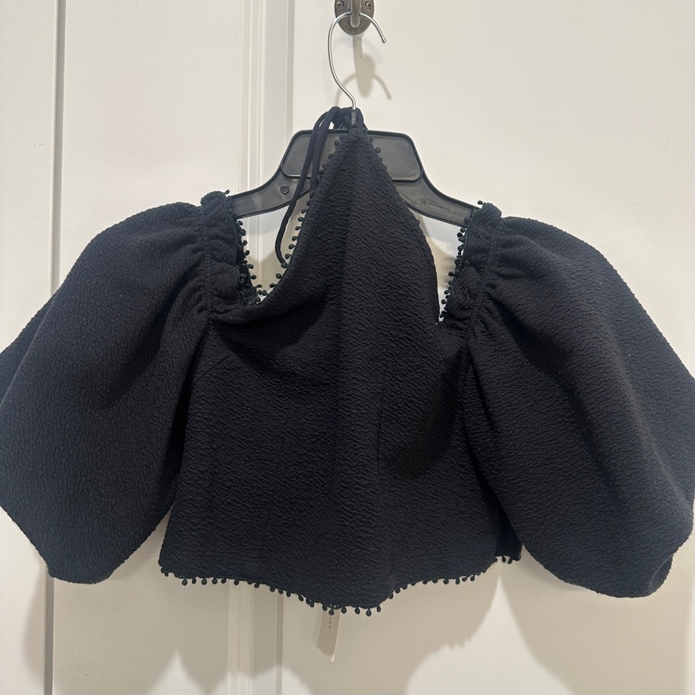 By Anthropologie cropped, puff sleeved top